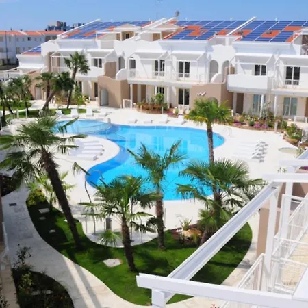 Wave Village 2 - Carraro Immobiliare - Family * Τζεσόλο Λίντο