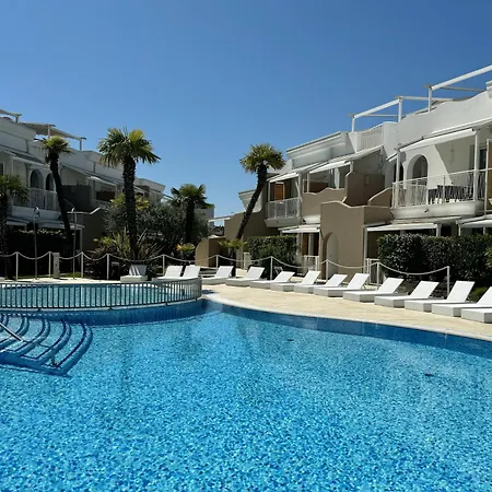 Wave Village 2 - Carraro Immobiliare - Family * Τζεσόλο Λίντο